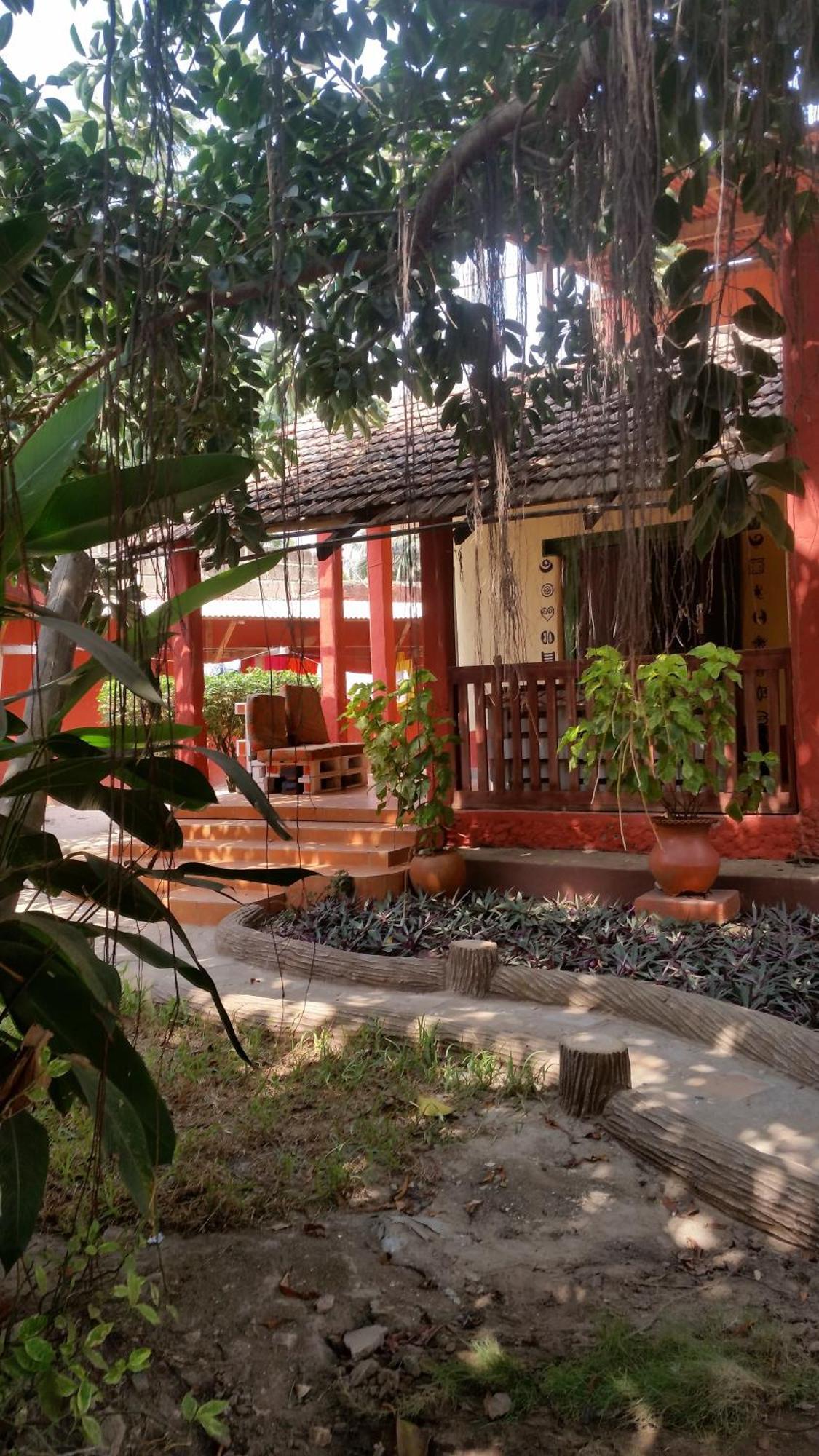 Big Milly'S Backyard Kokrobite Exterior foto