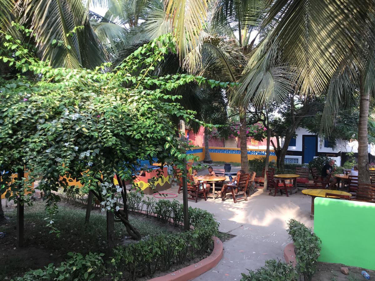 Big Milly'S Backyard Kokrobite Exterior foto