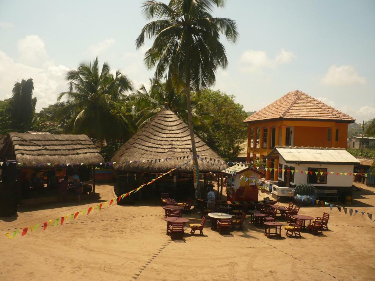 Big Milly'S Backyard Kokrobite Exterior foto