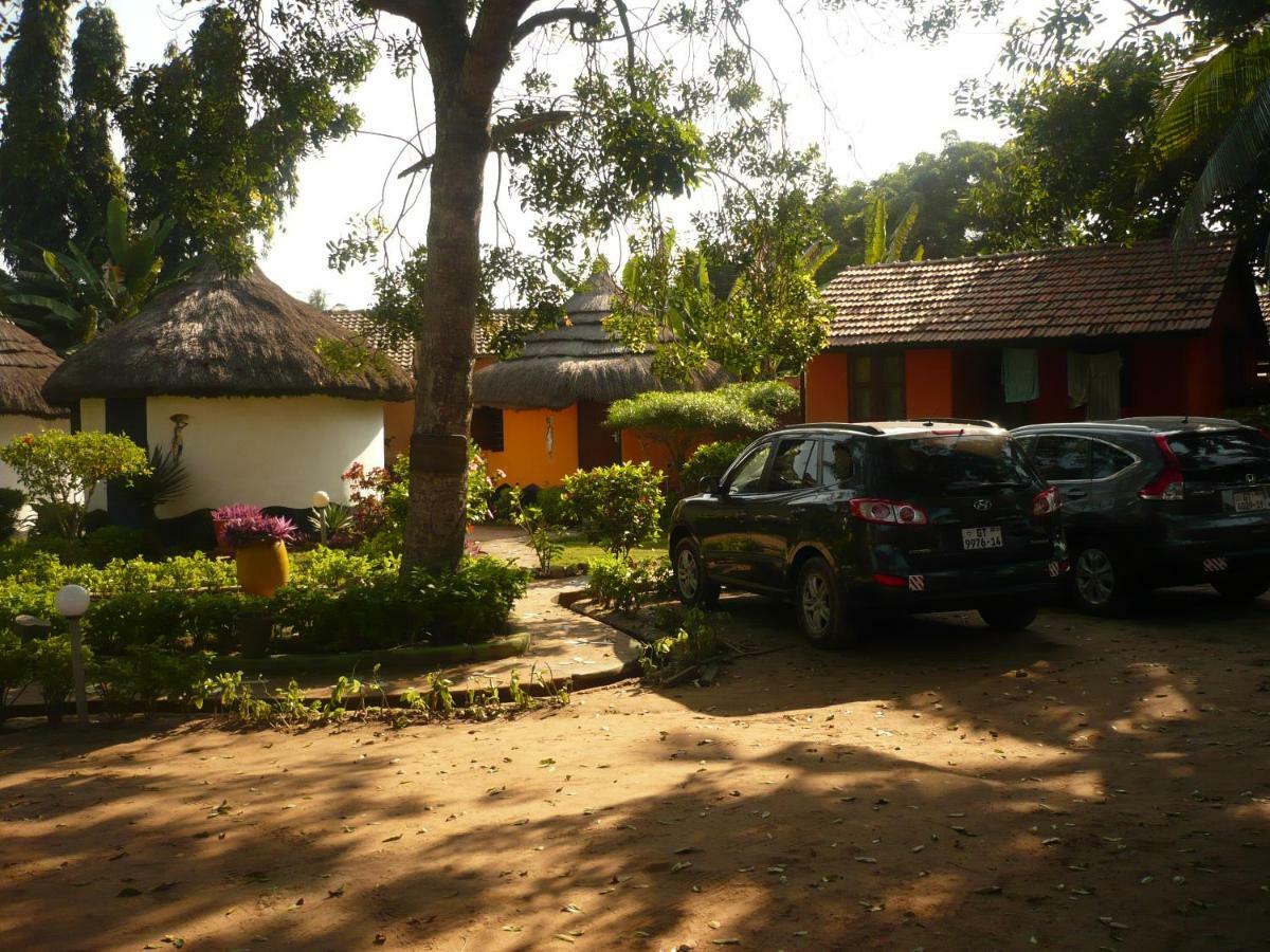 Big Milly'S Backyard Kokrobite Exterior foto