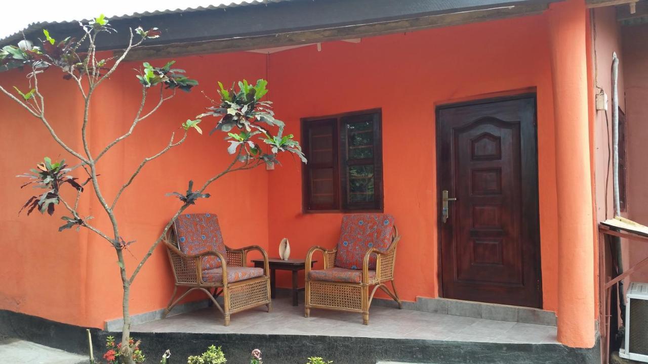 Big Milly'S Backyard Kokrobite Exterior foto